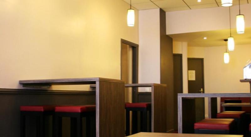 Hotel Amarys Simart Париж Екстериор снимка