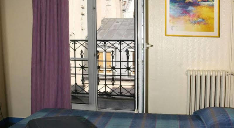 Hotel Amarys Simart Париж Екстериор снимка